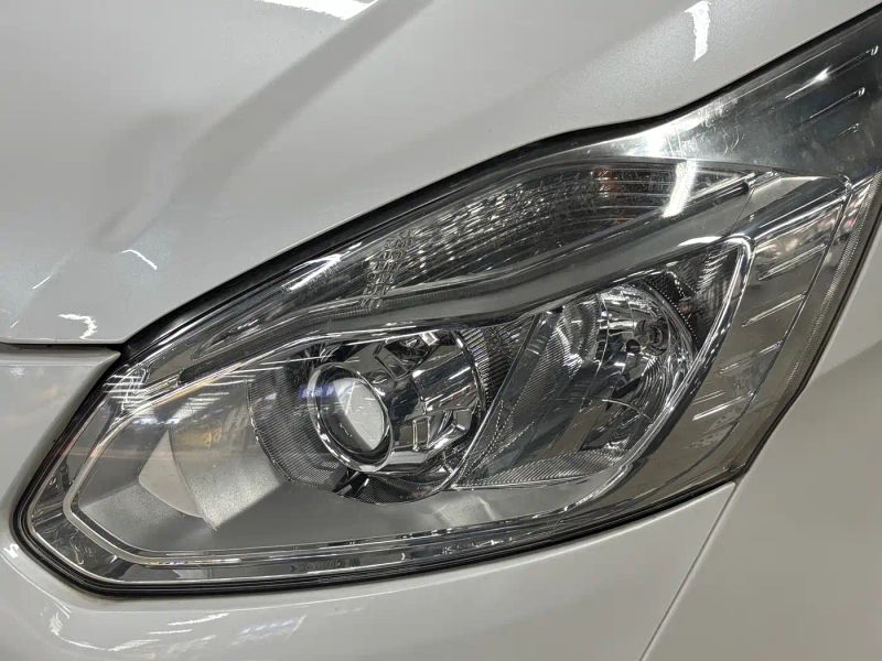 mondeo tourneo