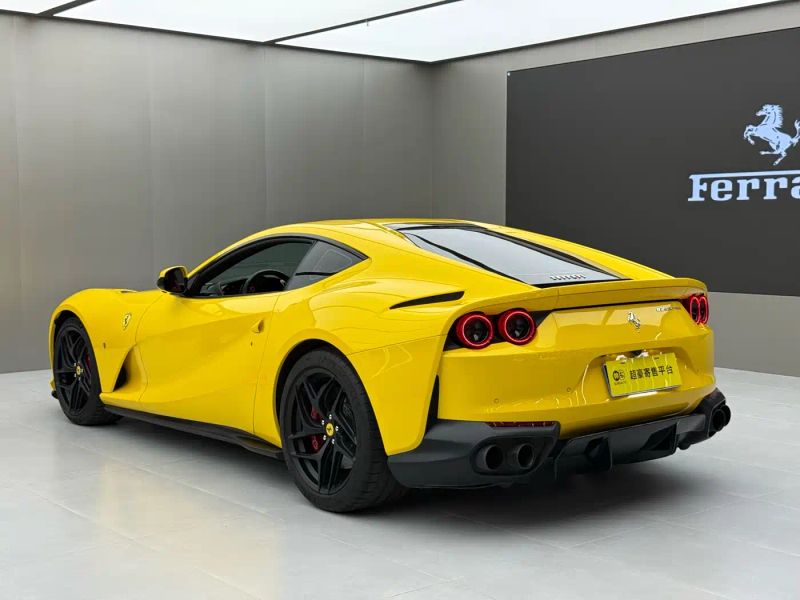 california ferrari_812