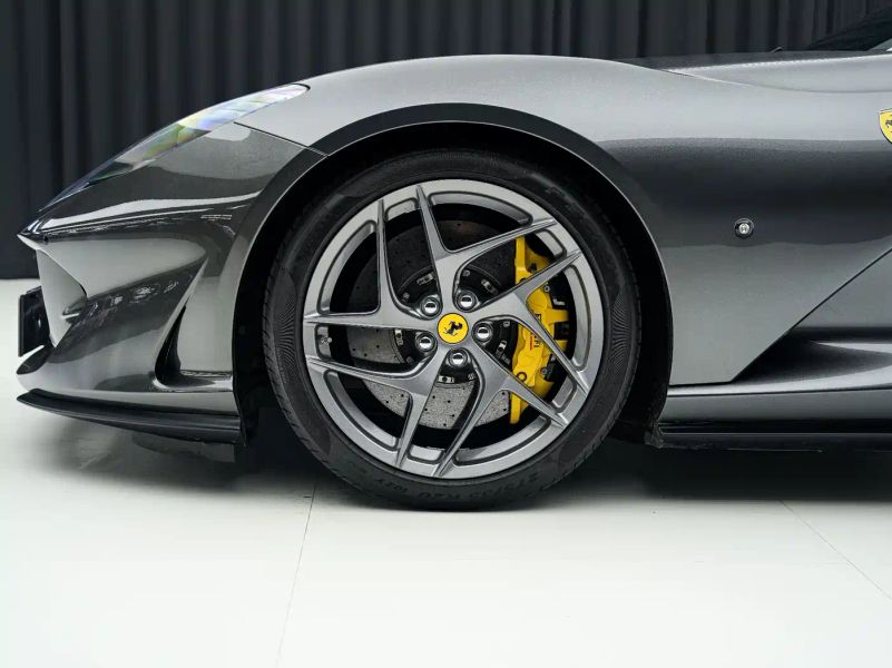 california ferrari_812