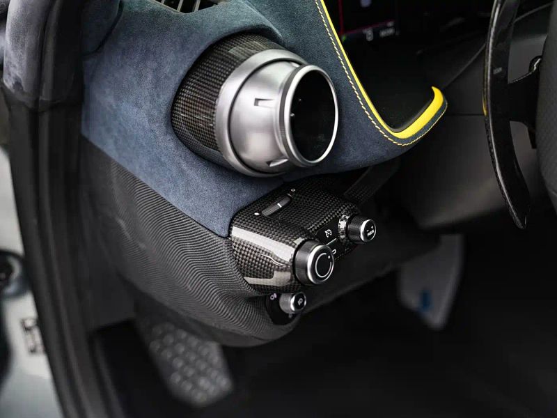 california ferrari_812