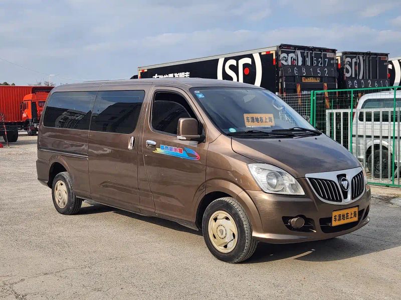 tuoyano van