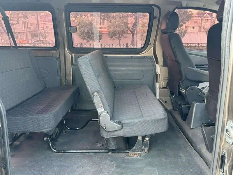 tuoyano van