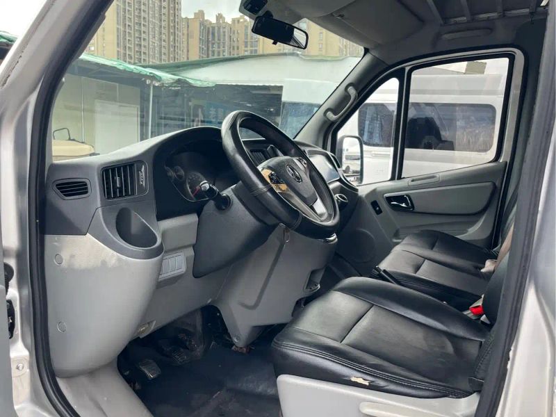 tuoyano foton