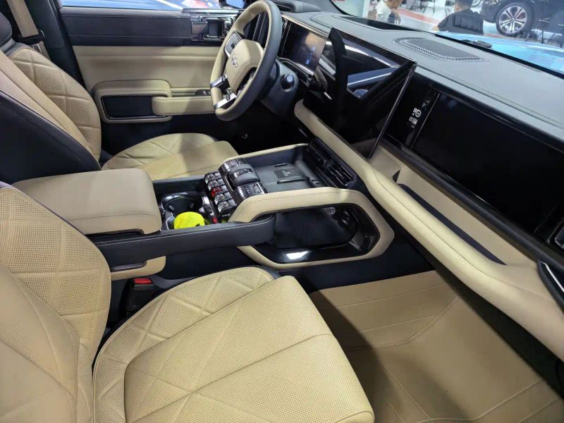 tiqi suv