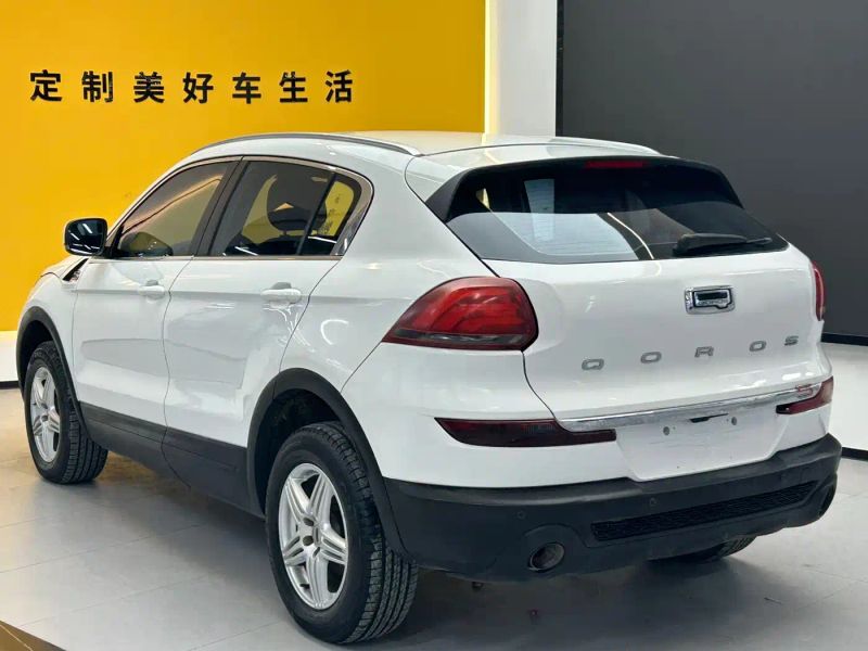 Qoros qoros_5