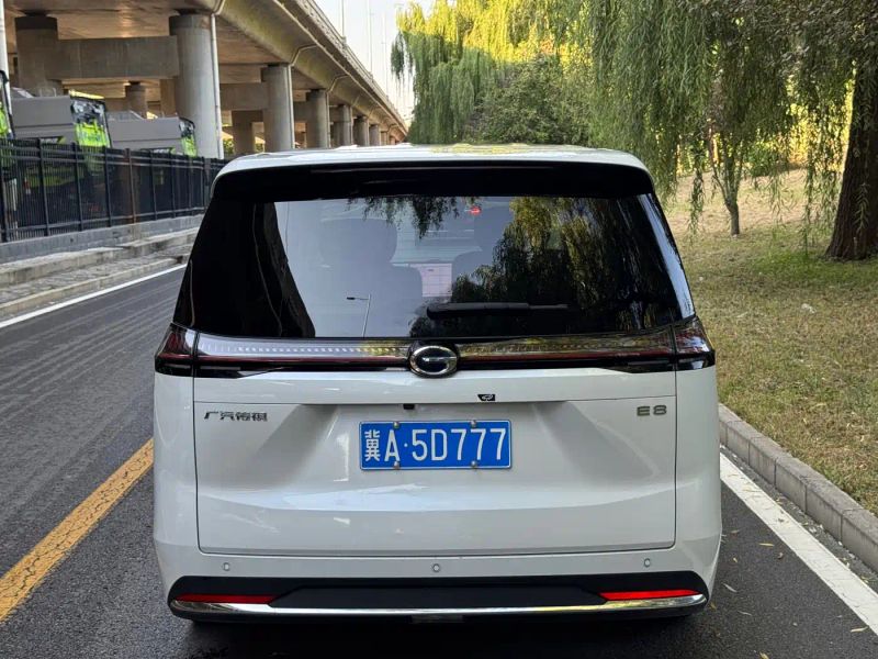 yingbao e8
