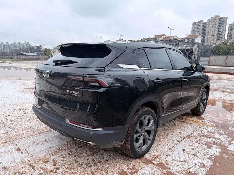 Qoros model7