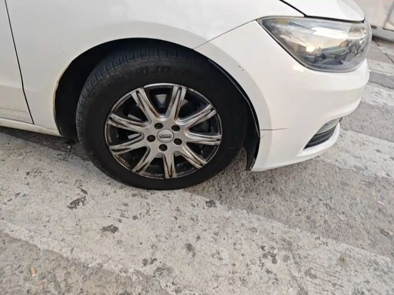 Qoros 3