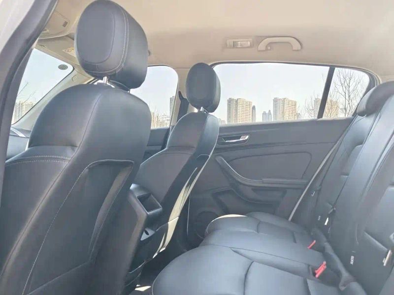 Qoros qoros_5