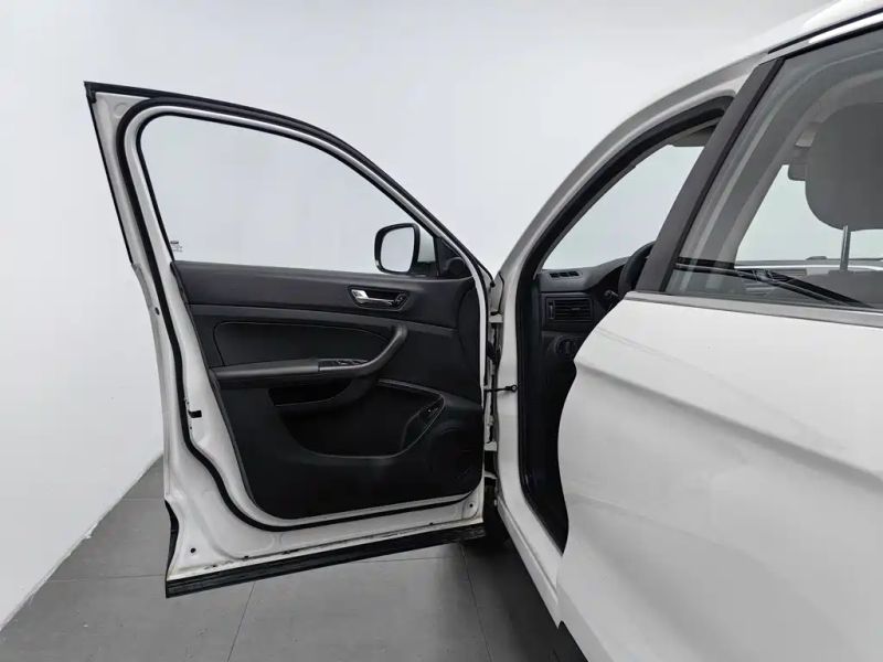 Qoros qoros_5