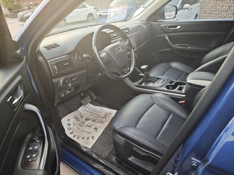 Qoros qoros_5