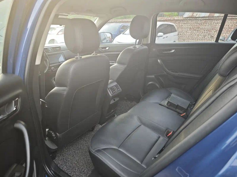 Qoros qoros_5