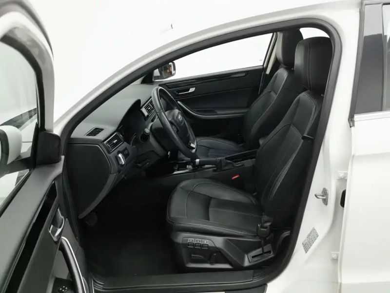 Qoros 3