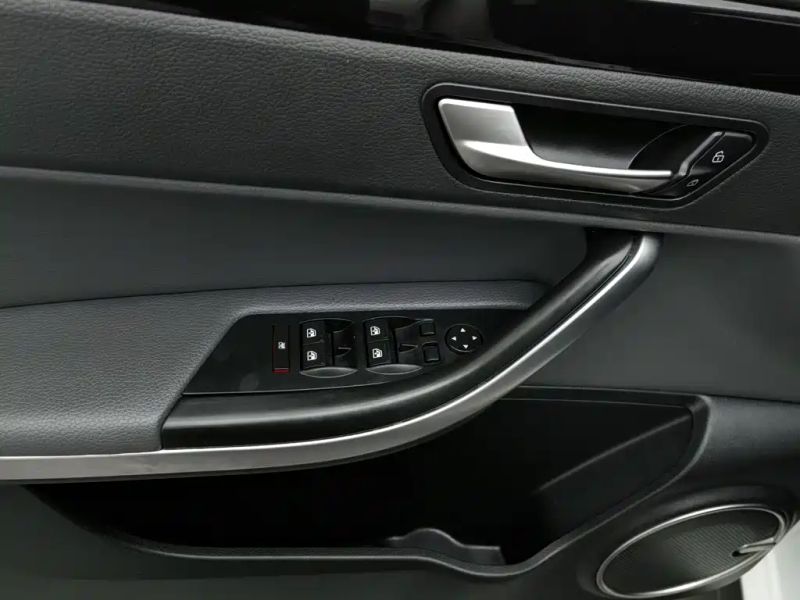 Qoros 3