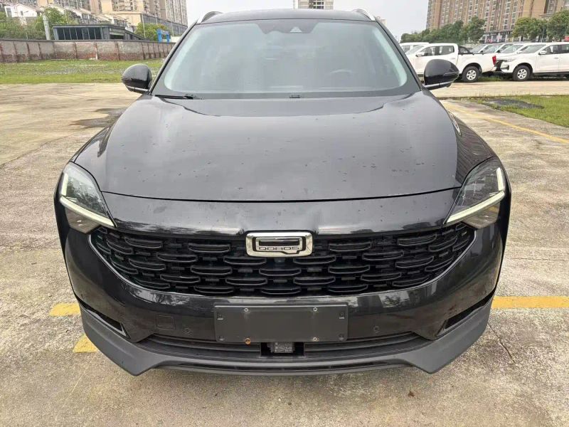 Qoros model7