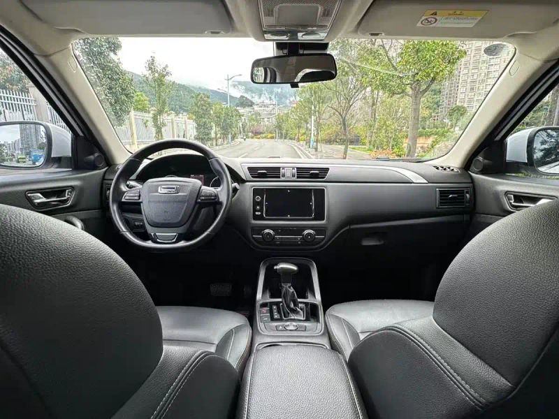 Qoros qoros_5