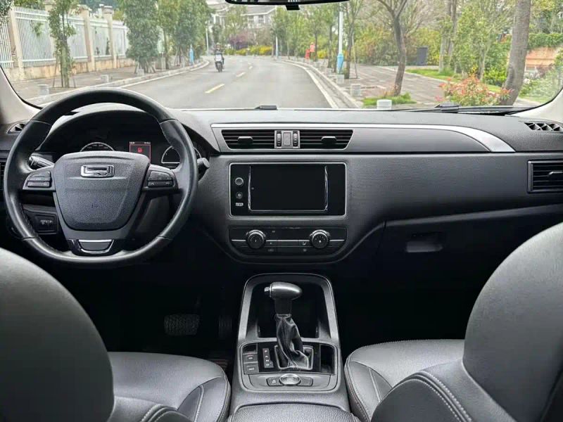 Qoros qoros_5