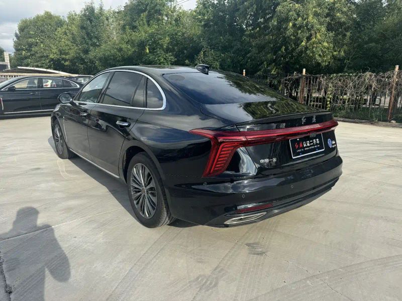 Hongqi h5