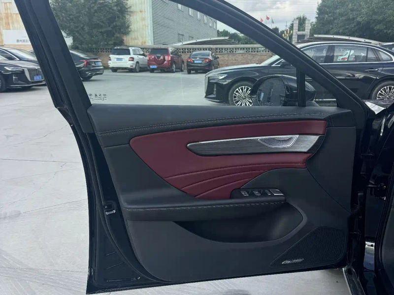 Hongqi h5