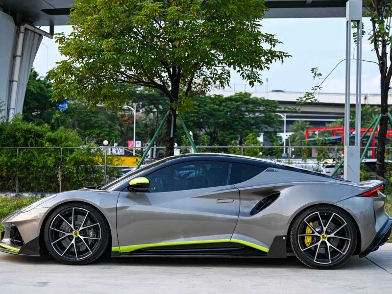 emira sports_car