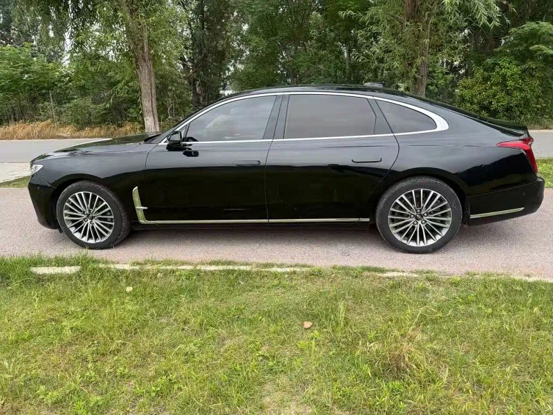 Hongqi h9