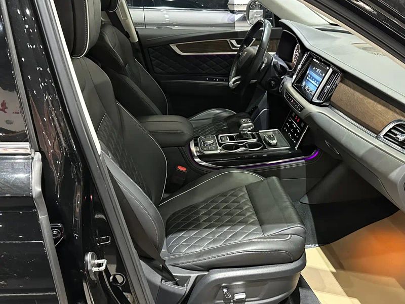 Hongqi hs7