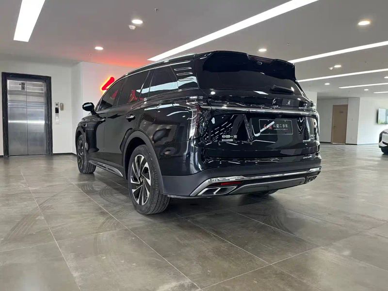 Hongqi hs