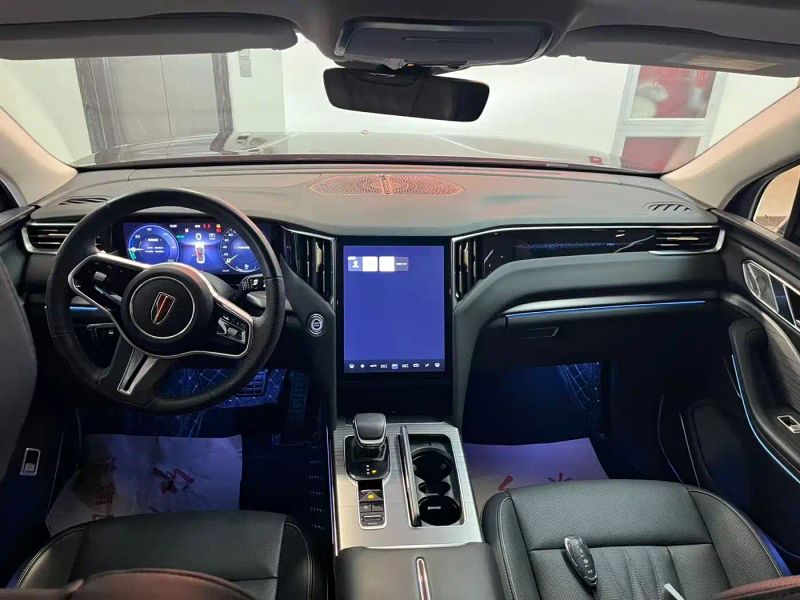 Hongqi hs