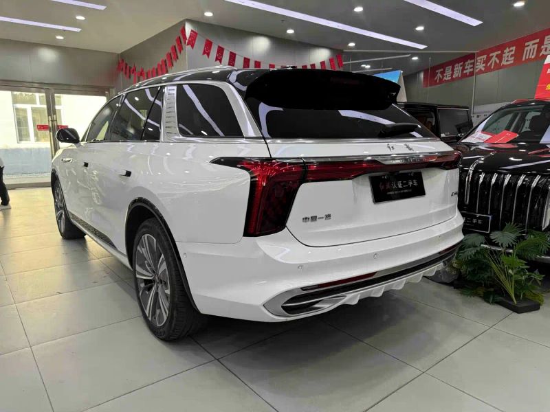 Hongqi ehs9