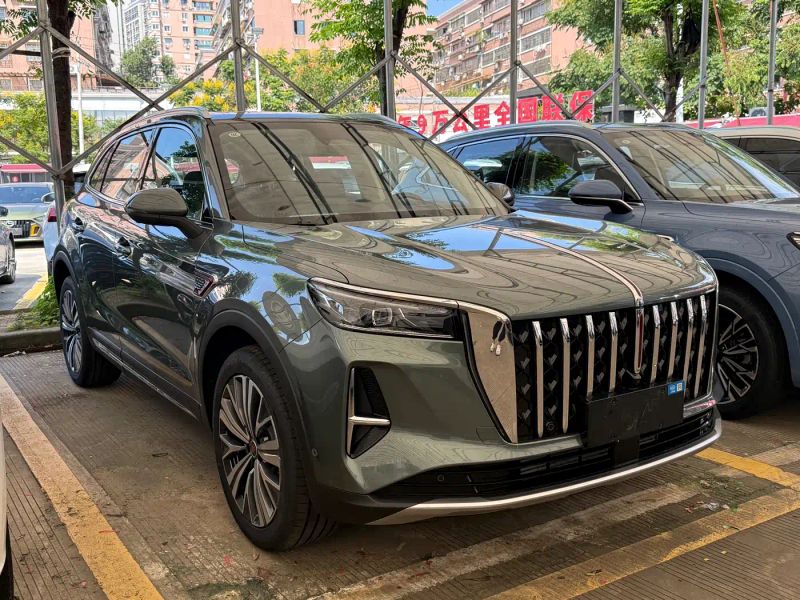 Hongqi hs5