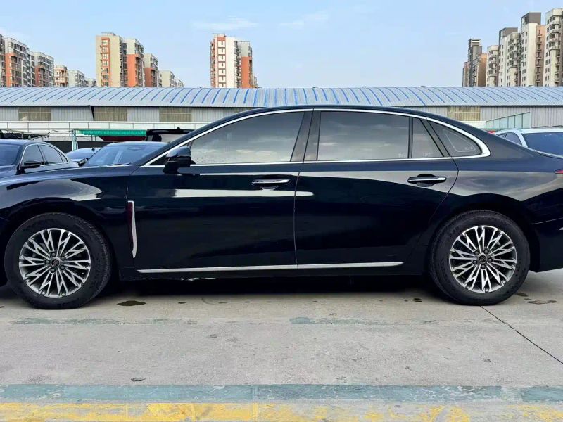 Hongqi h5