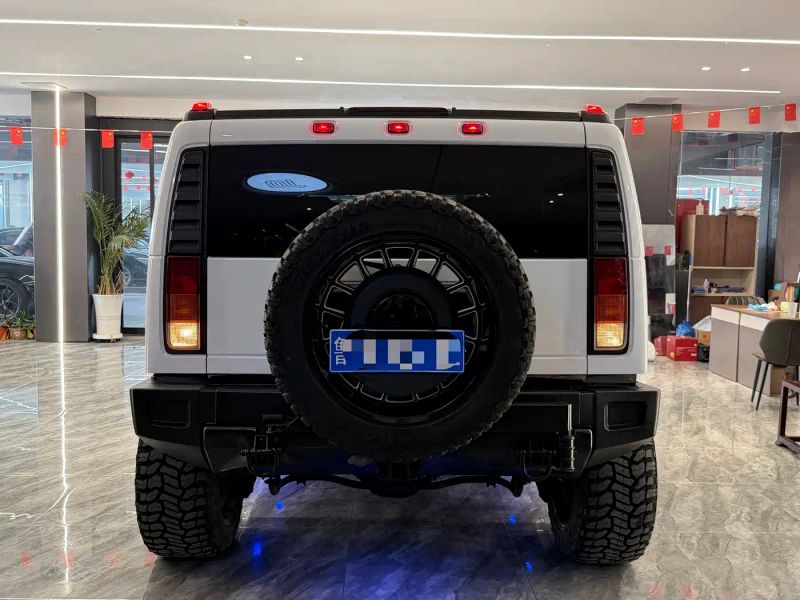 Hummer H2