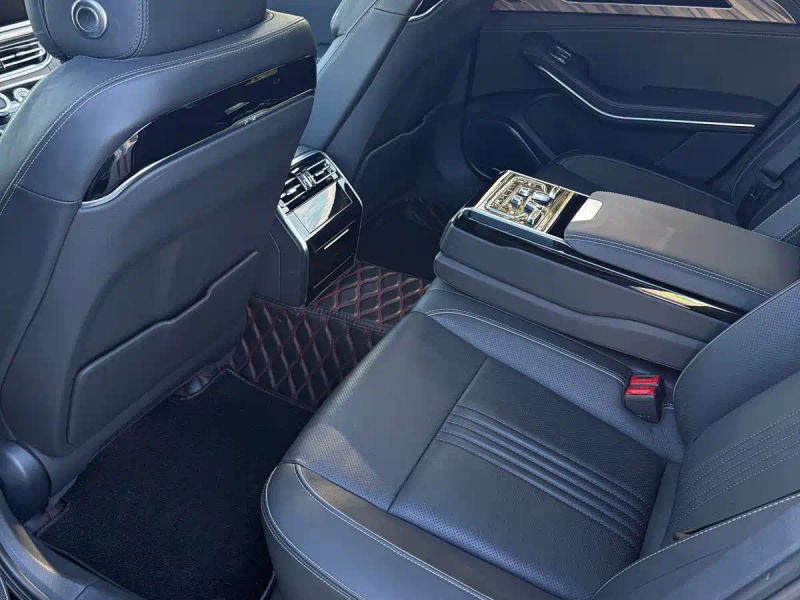 Hongqi h9