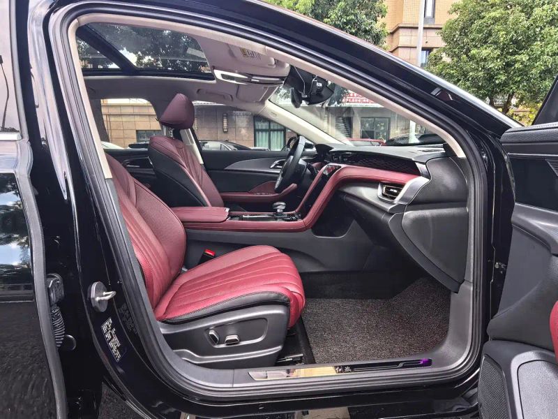 Hongqi h5