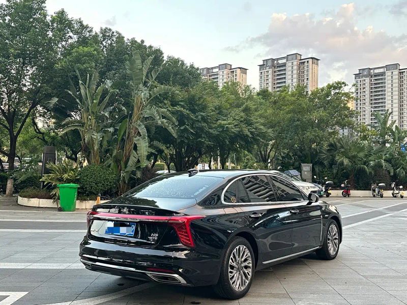 Hongqi h5