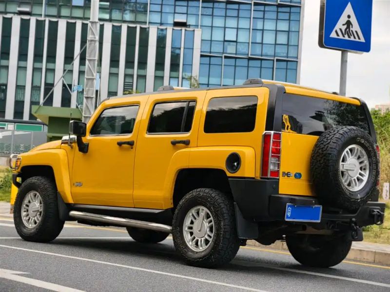 Hummer H3