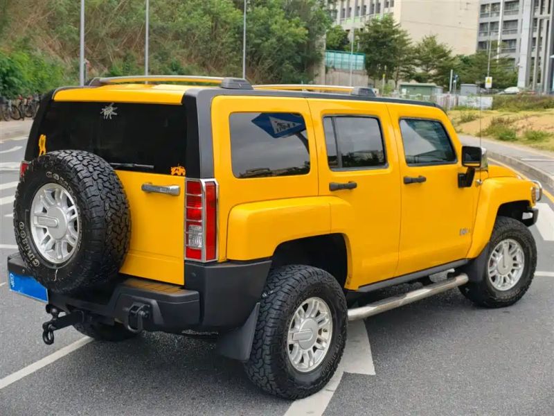 Hummer H3