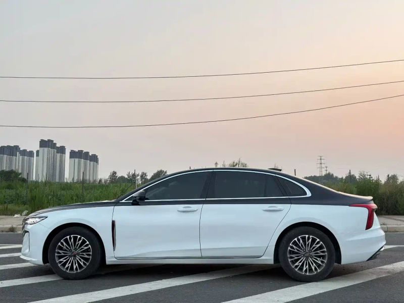 Hongqi h5