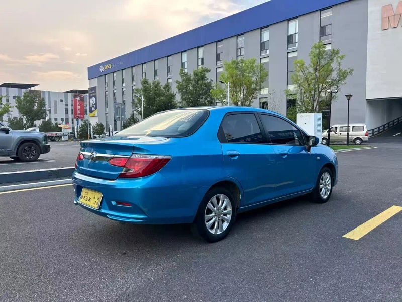 Lease" s1