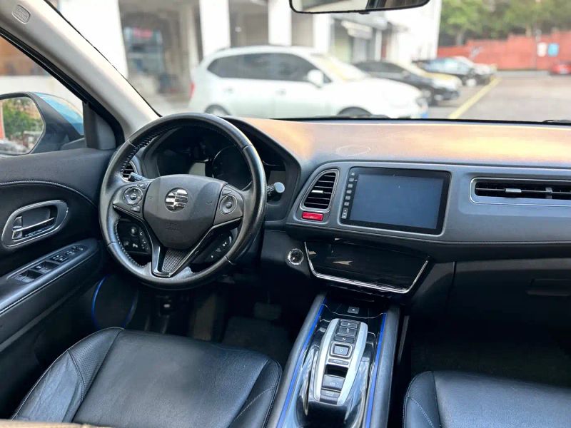 Lease" ve-1