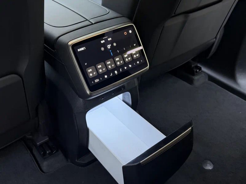 Onvo l90
