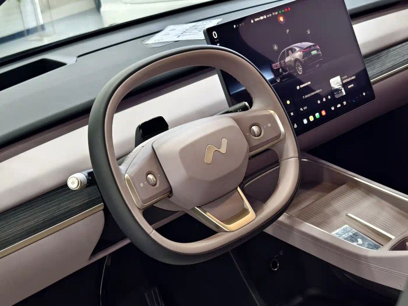 Onvo l60