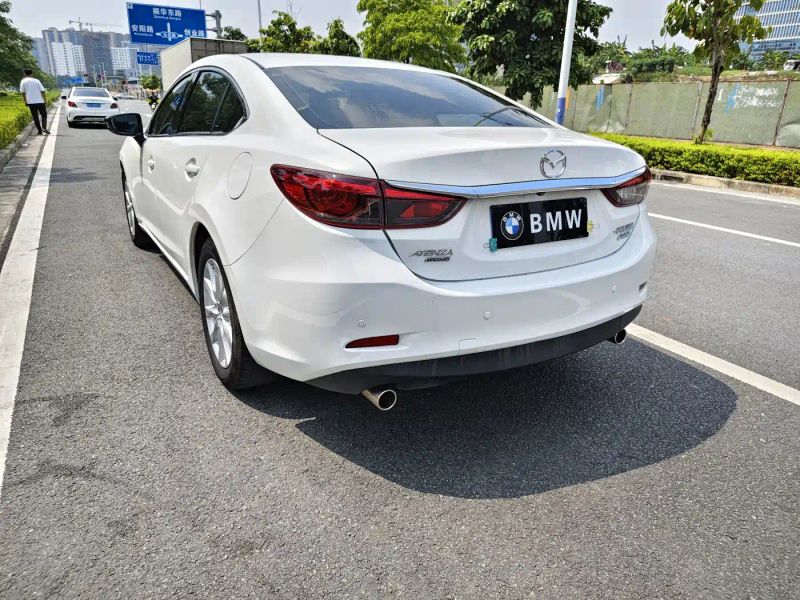 Mazda atez