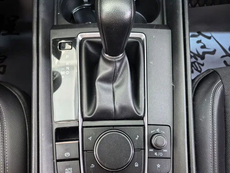 Mazda cx50