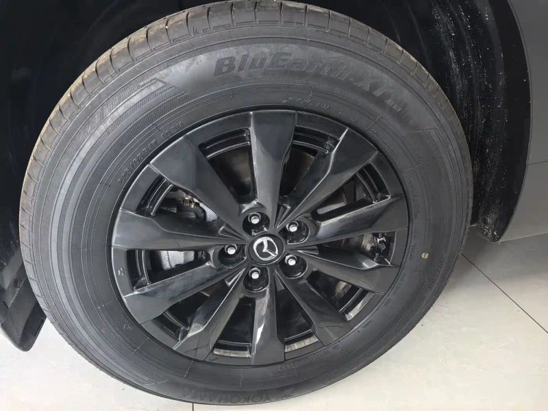 Mazda cx50