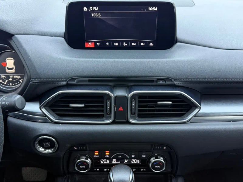 Mazda cx8
