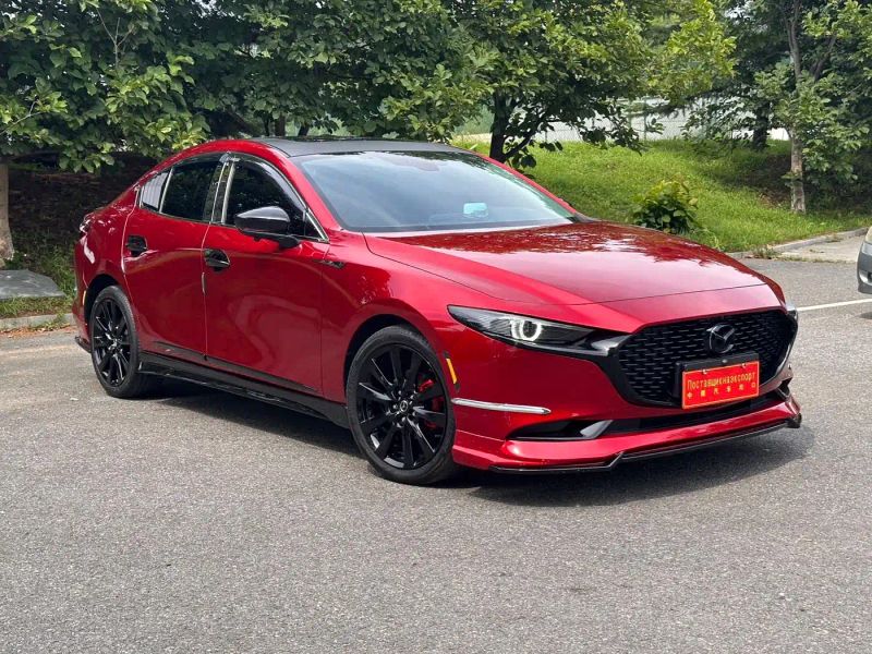 Mazda axela