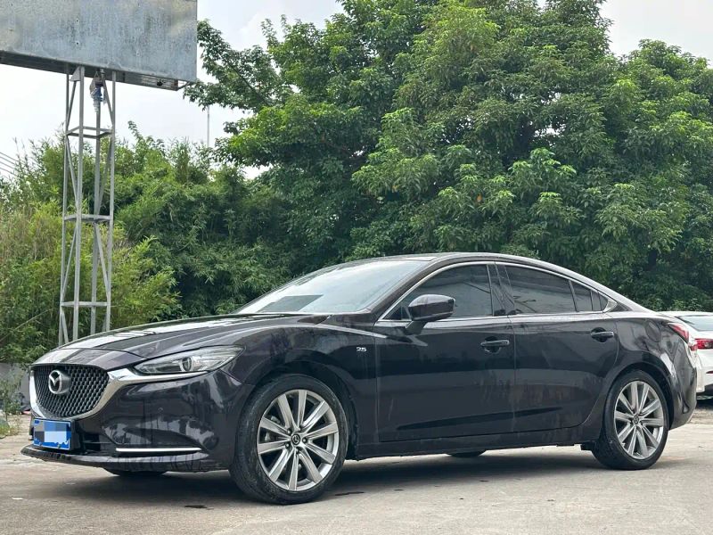 Mazda atez