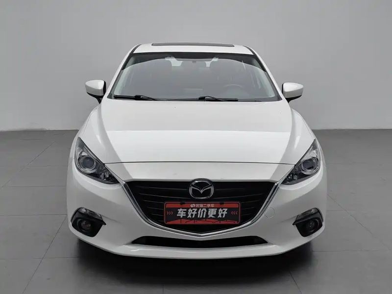 Mazda axela