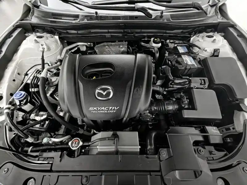 Mazda axela